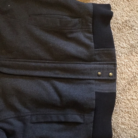 Small Guess Bomber jacket - Picture 4 of 4